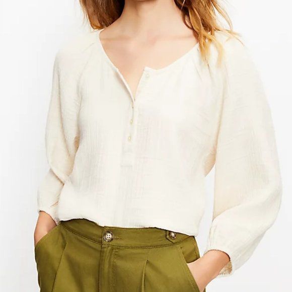 LOFT Tops - Loft Textured Henley Ballon Sleeve Cream Top NWT Size S